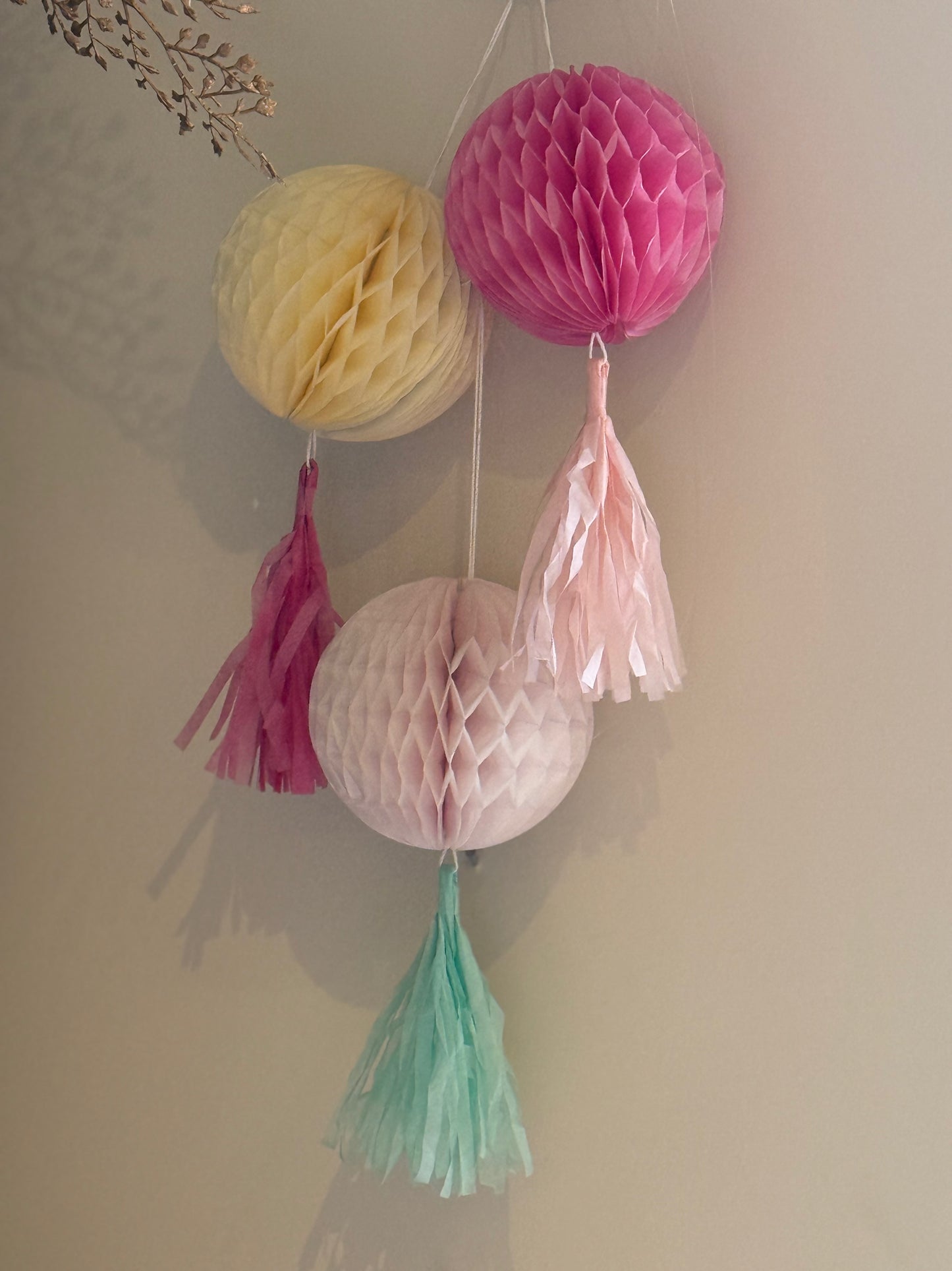 3 Honeycomb Balls with tassles