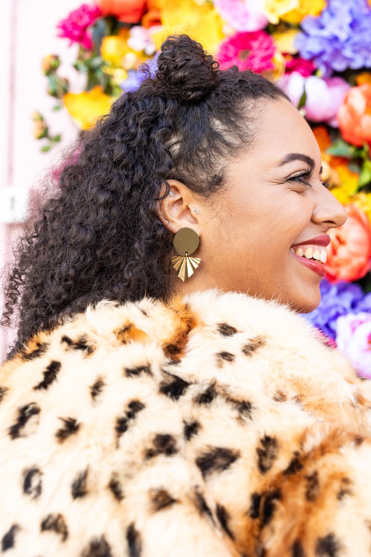 Marlene Dietrich Dark Gold