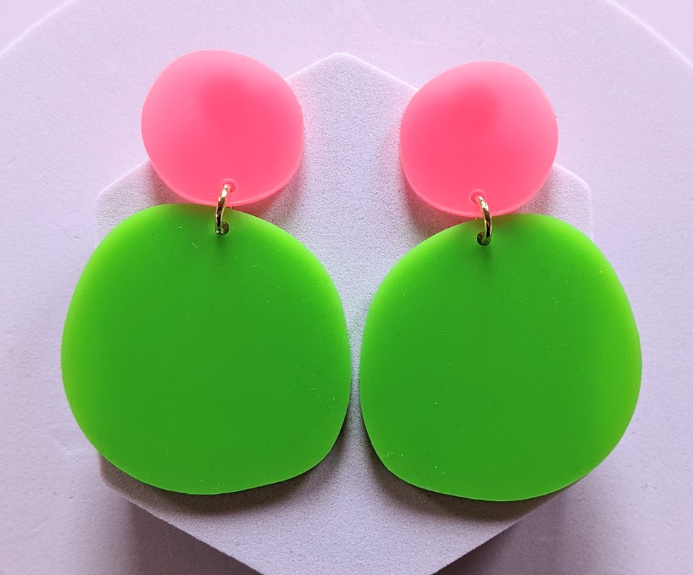 'Iris Apfel' in Pink & Bright Green - A Little Idea