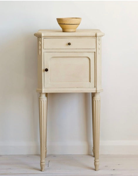 Old Ochre - Annie Sloan Chalk Paint