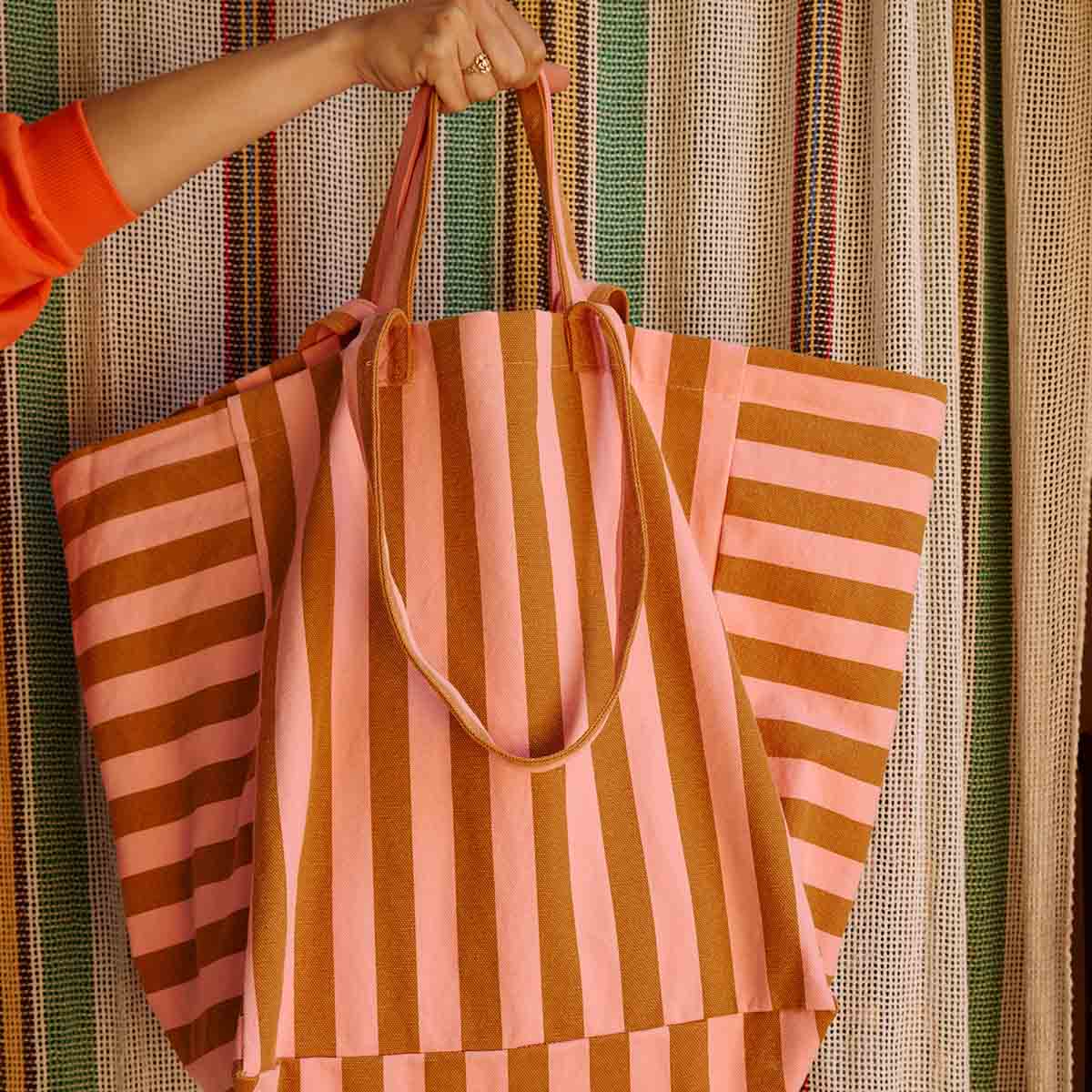 Caramel & Strawberry tote bag