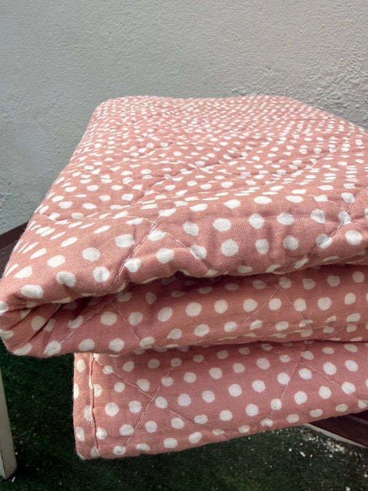 Quilt pink/dots