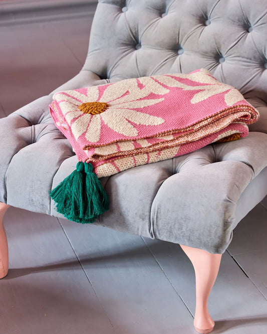 Knitted pink blanket