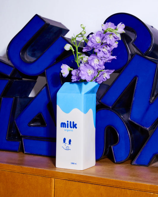 Milk vase