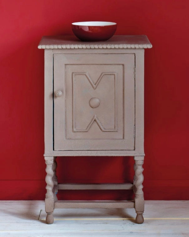 Coco - Annie Sloan Chalk Paint